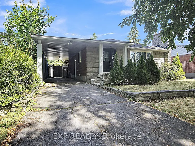 2247 Miramichi St — Photo 3