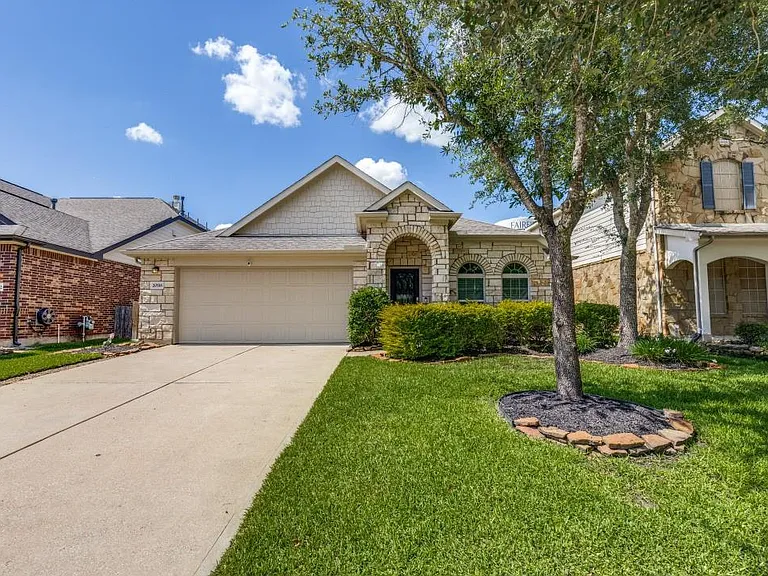 20518 S Blue Hyacinth Dr — Photo 1
