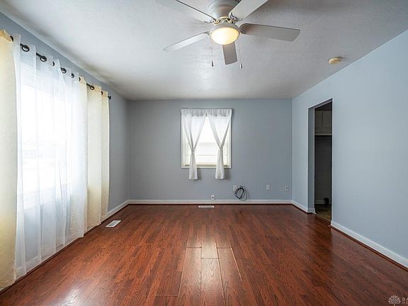 3rd image of 3951 Norledge Dr