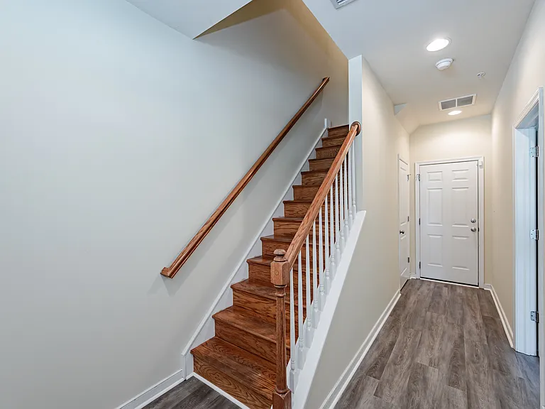 3927 Liesfeld Pl — Photo 34