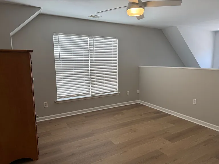 10 Cobblestone Ct — Photo 30