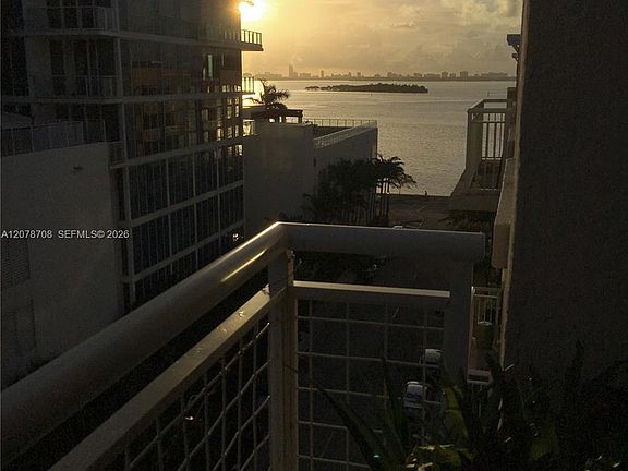 2nd image of 2001 Biscayne Blvd APT 2604