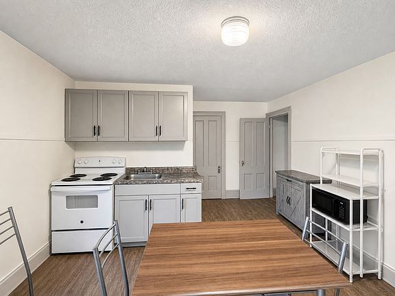 2nd image of 121 Thorndike St #3L