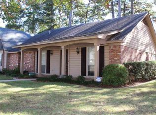 6004 Pleasant Ln, Texarkana, TX 75503