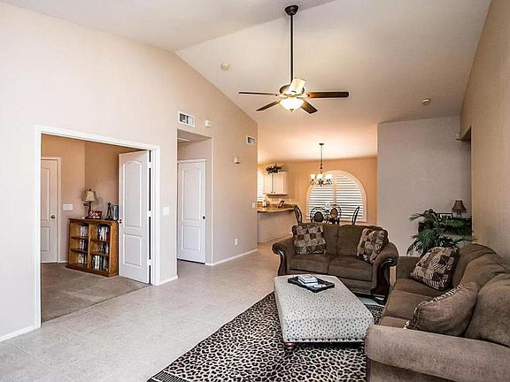 3rd image of 484 E Kyle Ct
