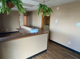 555 South Schuyler Ave, Kankakee, IL 60901