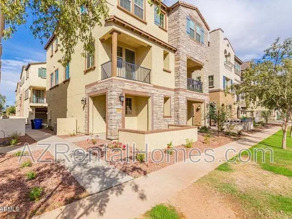 1683 E Dogwood Ln, Gilbert, AZ 85295