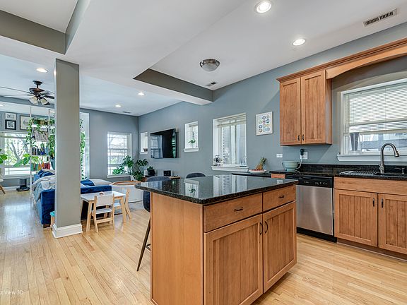 2nd image of 7615 N Bosworth Ave #2