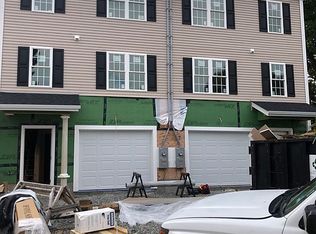 5A Reeves St, Worcester, MA 01607