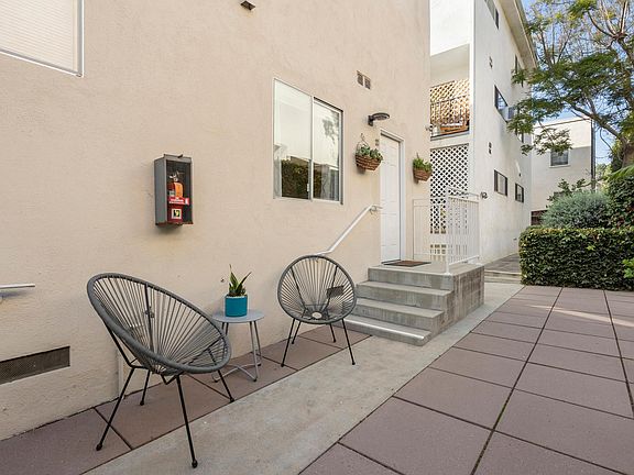 5th image of 2435 3rd St APT 11