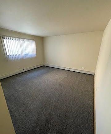 2 BR