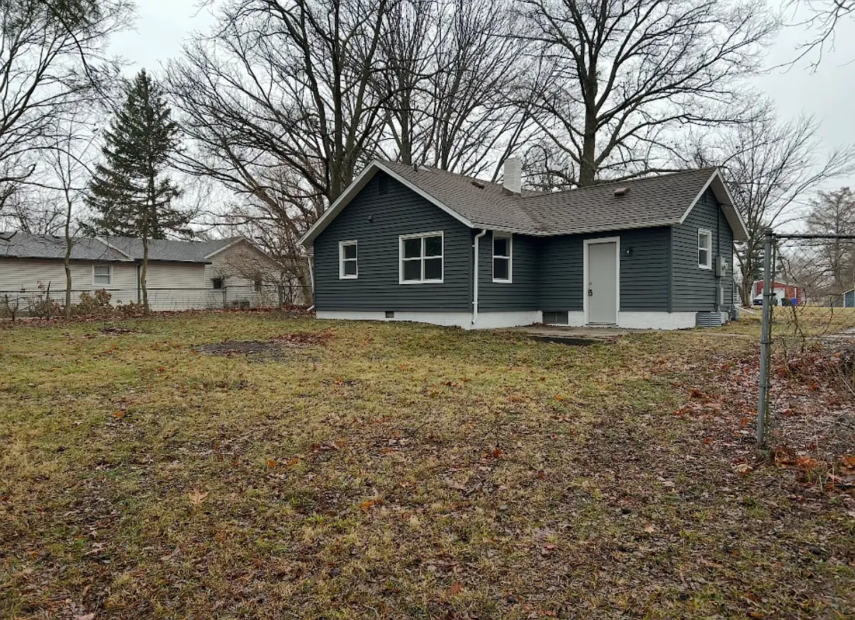 Building Photo - 4318 E Cantrell St