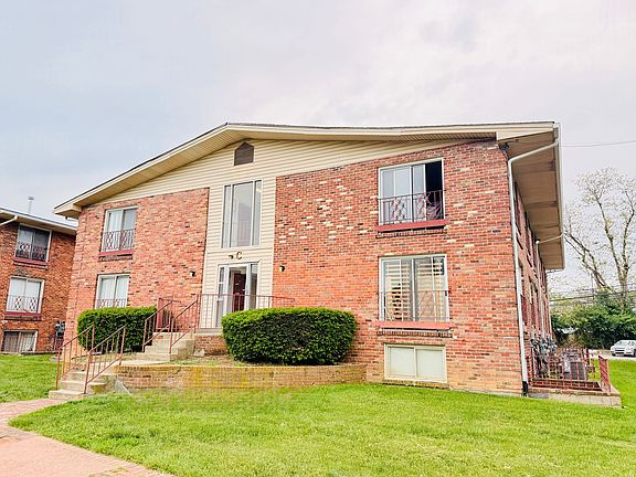 5th image of 1708 Jennifer Rd #D6