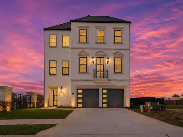 4707 Sunset Cir, Sugar Land, TX 77479