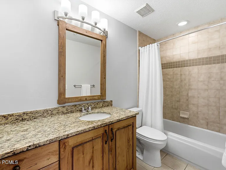 2264 Jupiter View Dr #5 — Photo 32