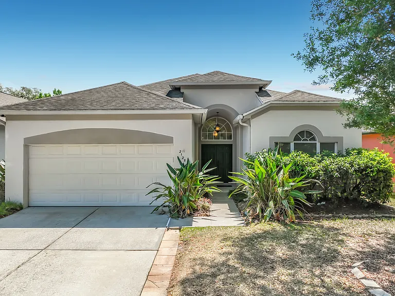 2125 Emerald Green Cir — Photo 6
