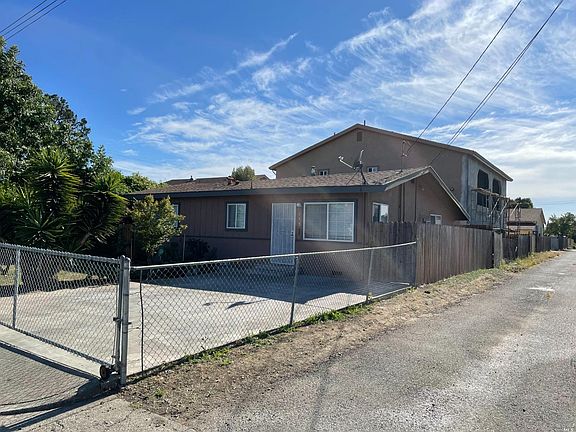 5th image of 115 Mariposa Street