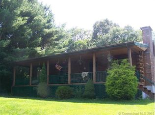 27 Pickett Rd, Plainfield, CT 06374