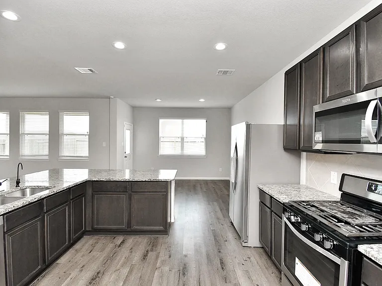 3206 Alberelli Dr — Photo 12