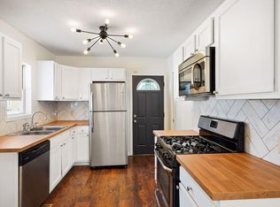 3956 Vera Cruz Ave N, Robbinsdale, MN 55422