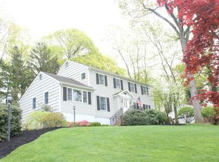 20 Wallace Rd, Middletown, NJ 07748