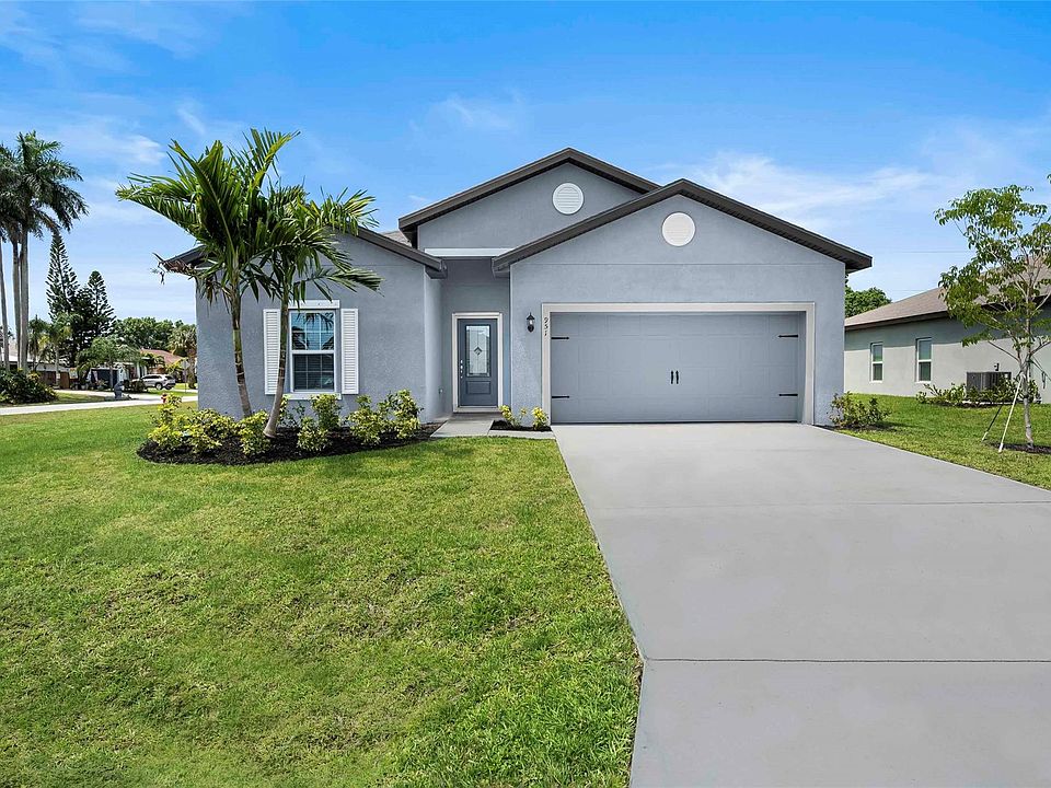 1st image of 951 SW Castaneda Lane