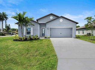 951 SW Castaneda Ln, Port Saint Lucie, FL 34953