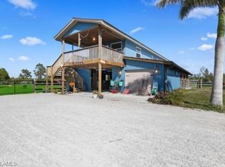 6050 Stringfellow Rd, St James City, FL 33956