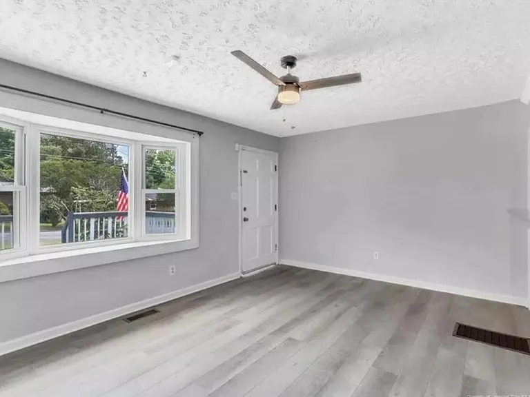 5409 S Sumac Cir — Photo 2