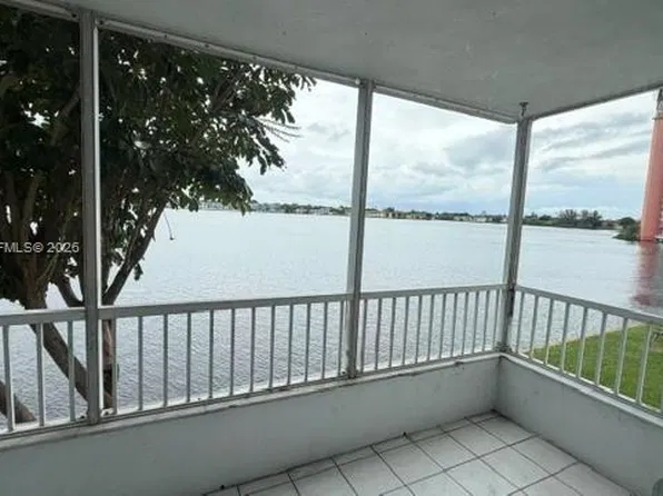 1175 NE Miami Gardens Dr APT 208, Miami, FL 33179