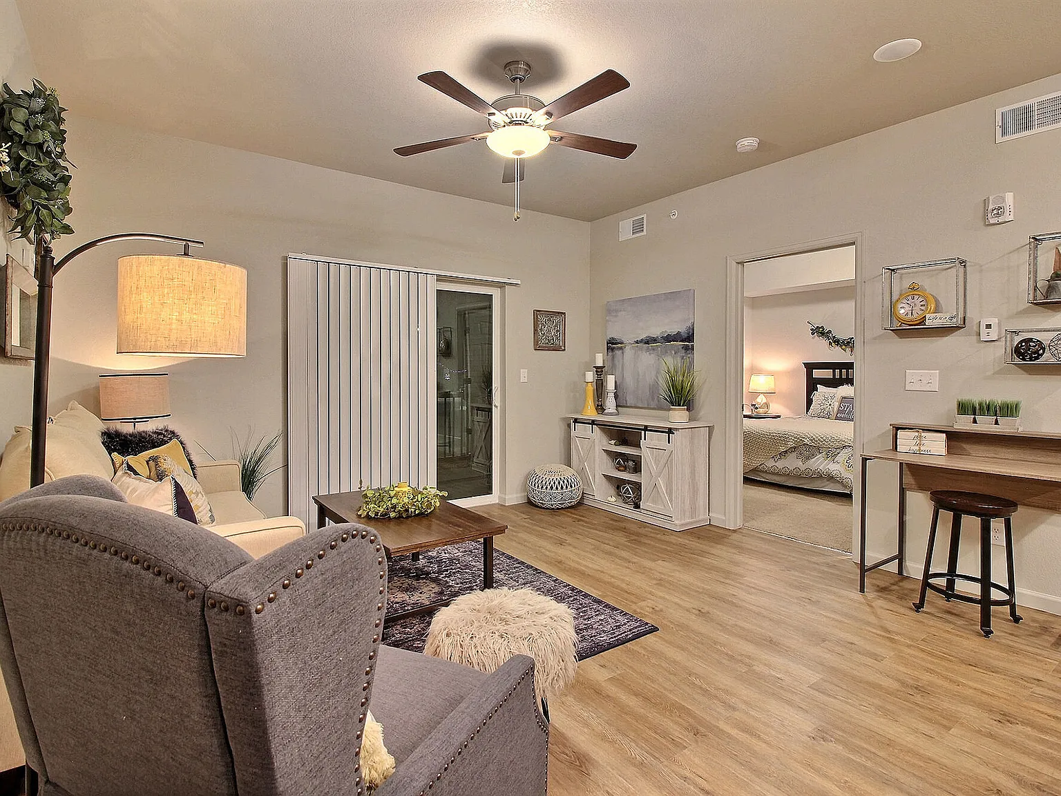 Reserve at West T-Bone 5800 — Photo 4