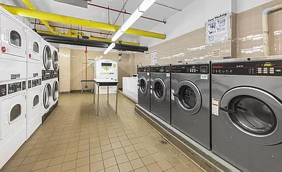 Rented by R New York