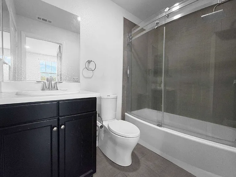 26706 Lexington Ln — Photo 18