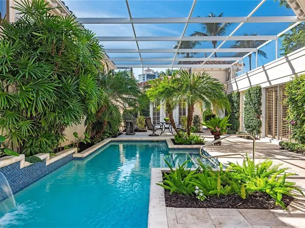 7849 Cocobay DR #1, NAPLES, FL 34108