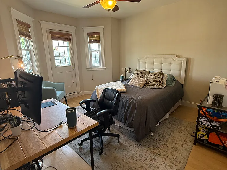 31 Mount Vernon St #3 — Photo 12