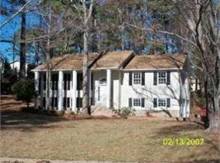 6176 Shallow Creek Ln, Douglasville, GA 30135