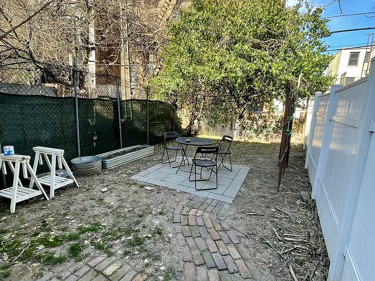 55 Ten Eyck St #1 — Photo 7
