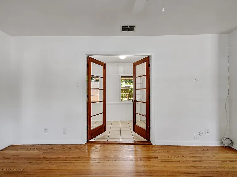 430 Beryl Dr — Photo 4