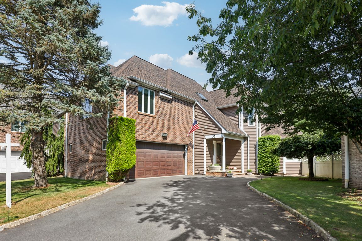 Turnberry Rd-S1108-001.jpg