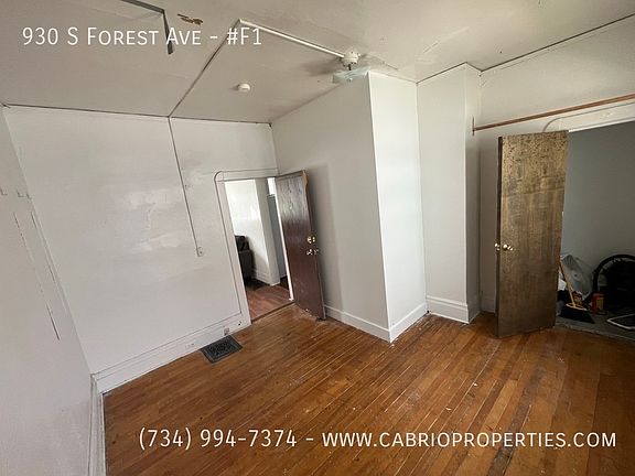5th image of 930 S Forest Ave #F1
