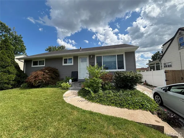 5540 Arthur Ave, Saint Louis, MO 63139