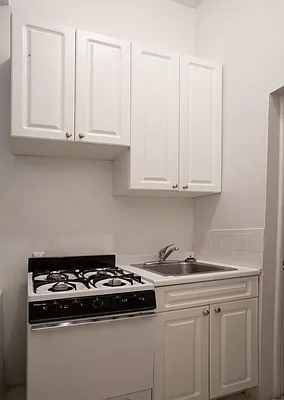 Rented by Copperwood Real Estate | media 8