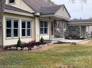 10493 Green Rd, Goodrich, MI 48438