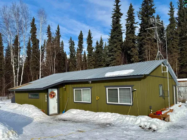 535 Carl Crosman Way, North Pole, AK 99705
