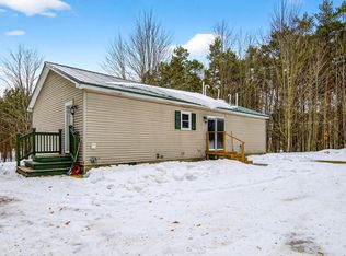 20155 Hatty Ln, Interlochen, MI 49643