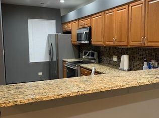 6824 S Dorchester Ave #2, Chicago, IL 60637
