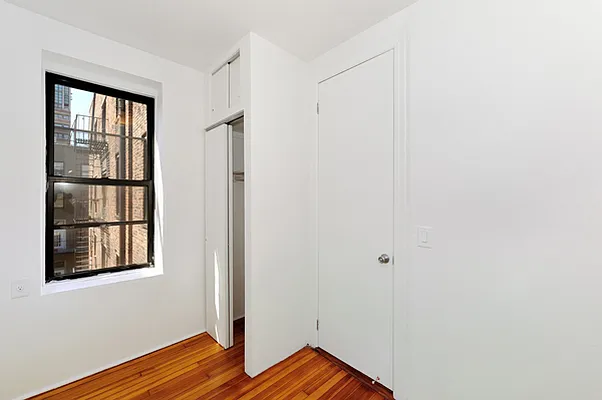 Rented by Aether Property Group | media 41