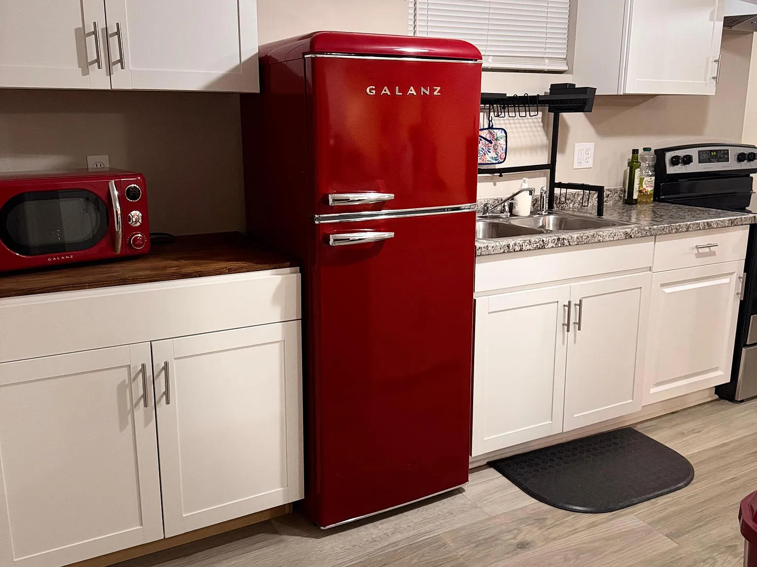 2 bed, 1100 sqft, $1,800 — Photo 4