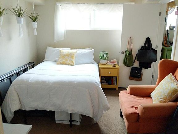 4th image of 120 S Pennsylvania St APT 107