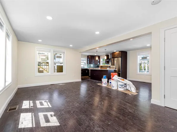 72 Stanley Ave, Medford, MA 02155